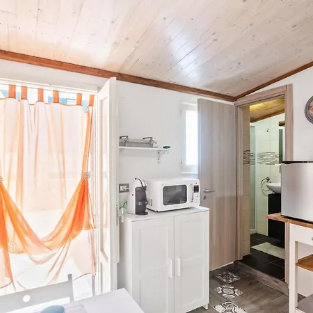 Apartman Tiny House 19 Terrace Aparment