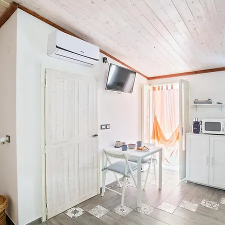 Tiny House 19 Terrace Aparment 아파트 폴리나노 아마레